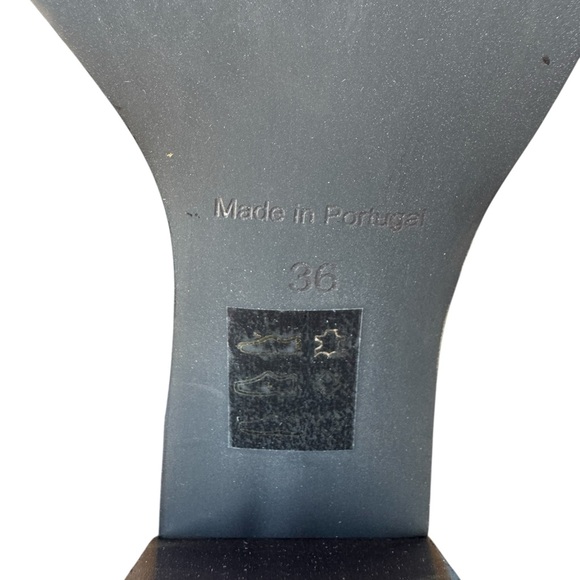 NIB Anthropologie Round-Toe Tall
Boots in light sand - Picture 11 of 14